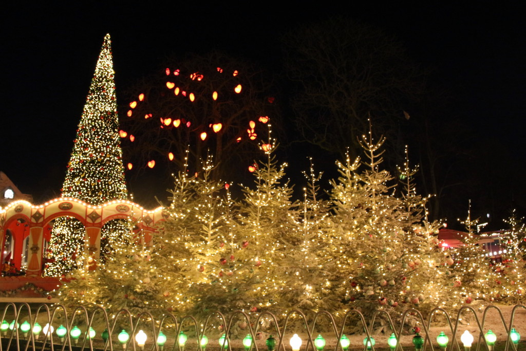 Travel guide to Christmas in Copenhagen | Tivoli Gardens festivities